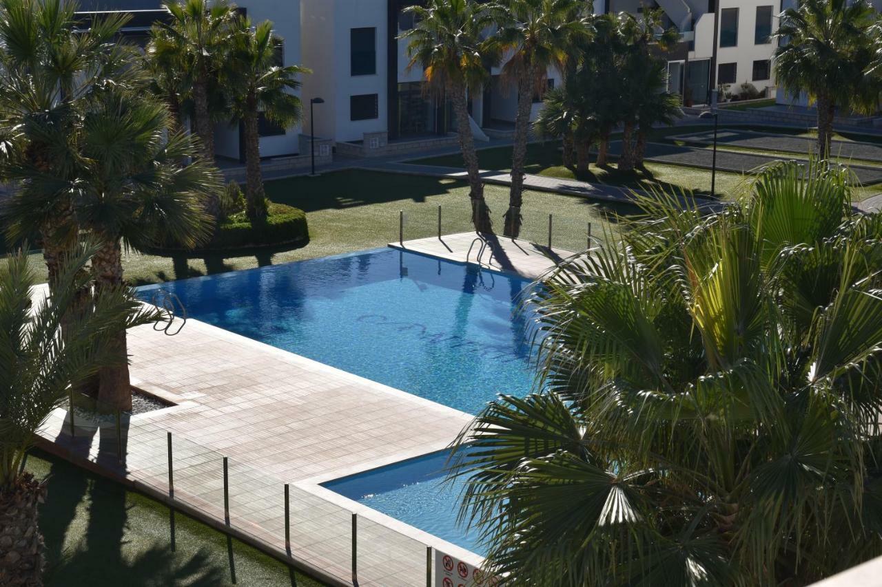 Penthouse Oasis Beach II La Zenia Apartment Dehesa de Campoamor  ภายนอก รูปภาพ